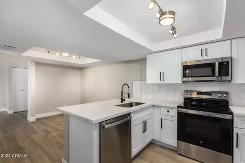 1051 S Dobson Rd #144, Mesa, AZ 85202