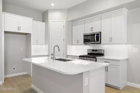 5014 E Hartford Ave, Scottsdale, AZ 85254