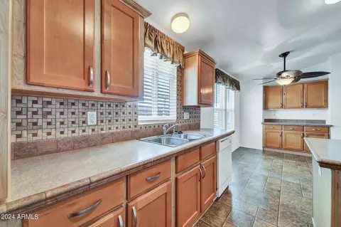 2701 E Utopia Rd #220, Phoenix, AZ 85050 photo 6