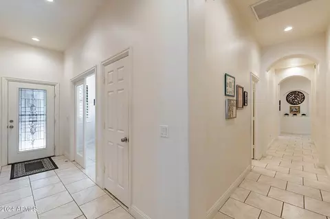Entry Way - 4052 E Hackamore Cir, Mesa, AZ 85205 photo 2 of 2