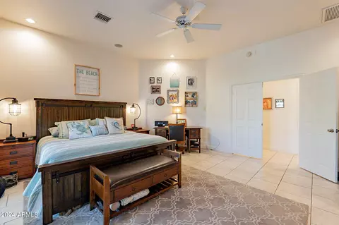 Bedroom - 4052 E Hackamore Cir, Mesa, AZ 85205 photo 2 of 9
