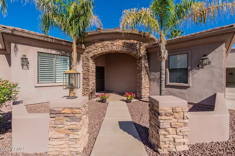Exterior - 4052 E Hackamore Cir, Mesa, AZ 85205 photo 14 of 21