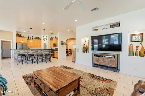 Living - 4052 E Hackamore Cir, Mesa, AZ 85205 photo 6 of 6