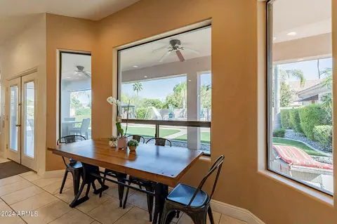 Dining - 4052 E Hackamore Cir, Mesa, AZ 85205 photo 3 of 3