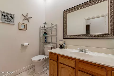 Bath - 4052 E Hackamore Cir, Mesa, AZ 85205 photo 1 of 8