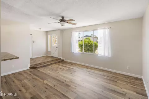 3122 W Crocus Dr, Phoenix, AZ 85053 photo 7