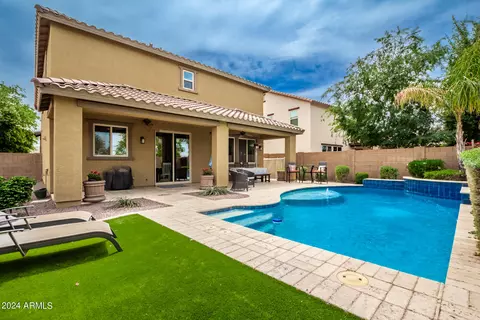 Exterior - 3208 E Rochelle St, Mesa, AZ 85213 photo 6 of 12
