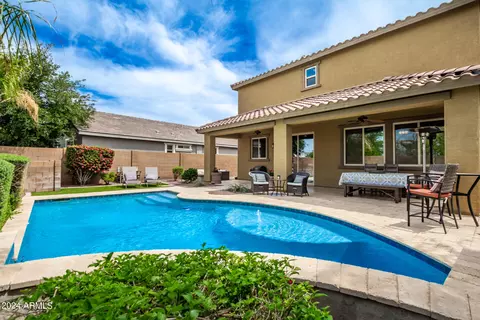 Exterior - 3208 E Rochelle St, Mesa, AZ 85213 photo 5 of 12