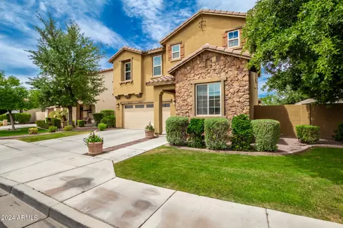 Exterior - 3208 E Rochelle St, Mesa, AZ 85213 photo 2 of 12