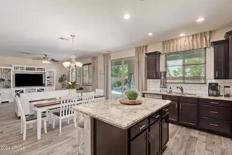 Kitchen - 3208 E Rochelle St, Mesa, AZ 85213 photo 4 of 4