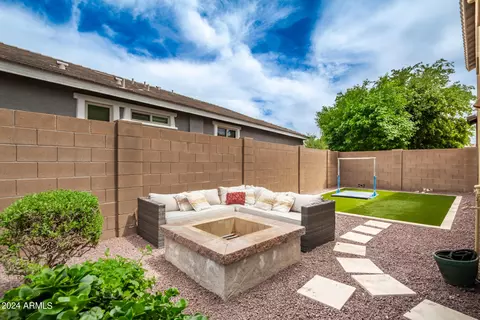 Exterior - 3208 E Rochelle St, Mesa, AZ 85213 photo 9 of 12