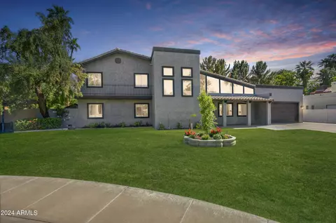 27 E Cactus Wren Dr, Phoenix, AZ 85020