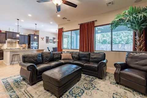 Living - 2434 E Prescott St, Gilbert, AZ 85298 photo 2 of 6