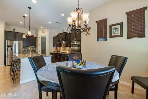 Dining - 2434 E Prescott St, Gilbert, AZ 85298 photo 9 of 10