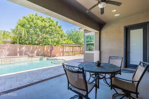 Exterior - 2434 E Prescott St, Gilbert, AZ 85298 photo 4 of 23