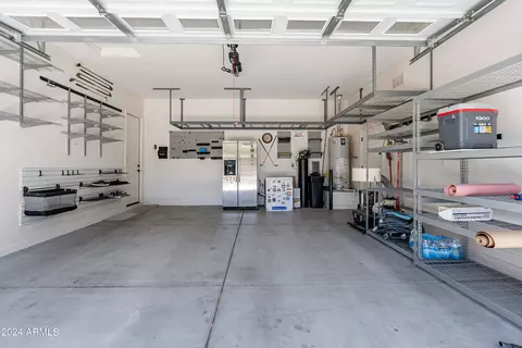 Exterior - 2434 E Prescott St, Gilbert, AZ 85298 photo 9 of 23