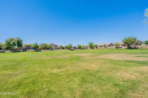 Exterior - 2434 E Prescott St, Gilbert, AZ 85298 photo 22 of 23