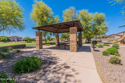 Exterior - 2434 E Prescott St, Gilbert, AZ 85298 photo 20 of 23
