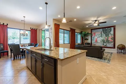 Kitchen - 2434 E Prescott St, Gilbert, AZ 85298 photo 4 of 6