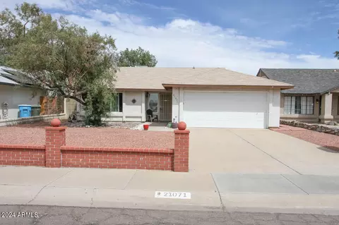 21071 N 34th Dr, Phoenix, AZ 85027