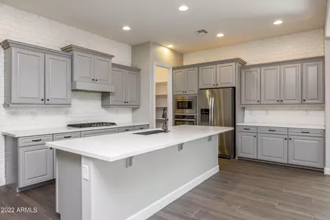 Kitchen - 10522 E Hawk Ave, Mesa, AZ 85212 photo 2 of 3