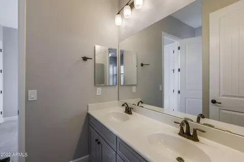 Bath - 10522 E Hawk Ave, Mesa, AZ 85212 photo 3 of 5