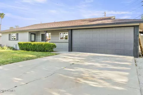 Exterior - 1731 W Palmaire Ave, Phoenix, AZ 85021 photo 3 of 8