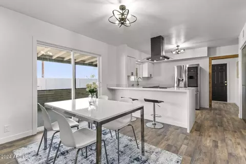 Dining - 1731 W Palmaire Ave, Phoenix, AZ 85021 photo 1 of 2