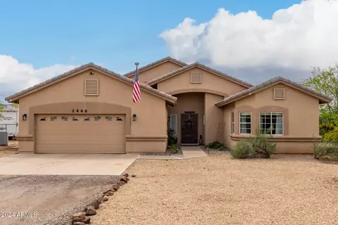 Exterior - 2446 W Joy Ranch Rd, Phoenix, AZ 85086 photo 2 of 22