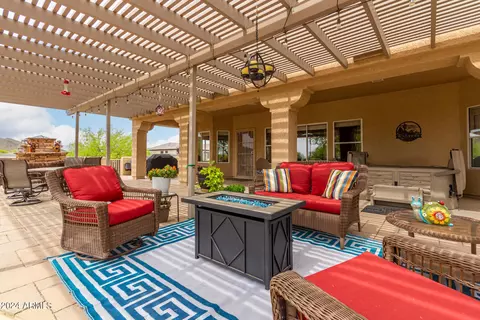 Exterior - 2446 W Joy Ranch Rd, Phoenix, AZ 85086 photo 12 of 22