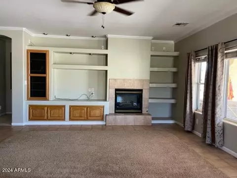 Living - 2446 W Joy Ranch Rd, Phoenix, AZ 85086 photo 4 of 6