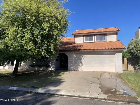 5634 S Outrigger Rd, Tempe, AZ 85283