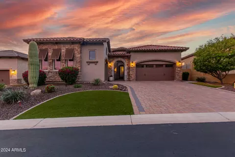 2304 N Estates Cir, Mesa, AZ 85207