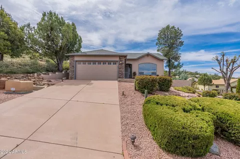Exterior - 501 E Phoenix St, Payson, AZ 85541 photo 12 of 13