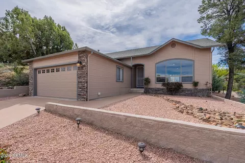 Exterior - 501 E Phoenix St, Payson, AZ 85541 photo 3 of 13