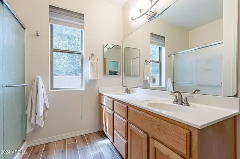 Bath - 501 E Phoenix St, Payson, AZ 85541 photo 1 of 3