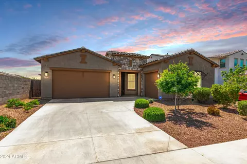 8515 W Midway Ave, Glendale, AZ 85305