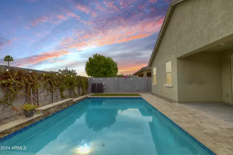 2429 E Beverly Rd, Phoenix, AZ 85042 photo 14