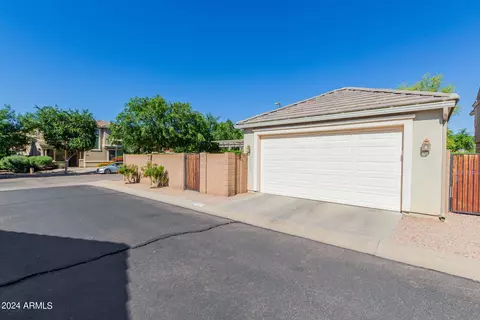 Exterior - 1840 S Sinova Ave, Gilbert, AZ 85295 photo 22 of 27