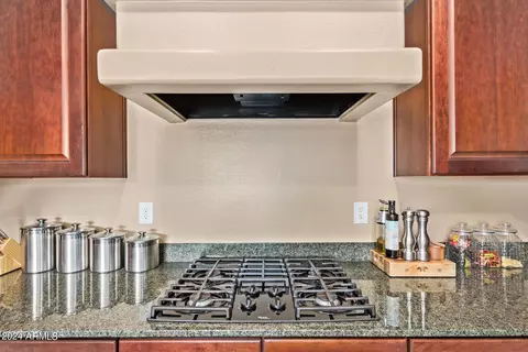 Kitchen - 1840 S Sinova Ave, Gilbert, AZ 85295 photo 6 of 6
