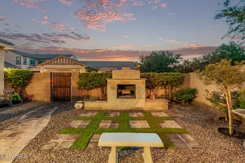 Exterior - 1840 S Sinova Ave, Gilbert, AZ 85295 photo 7 of 27