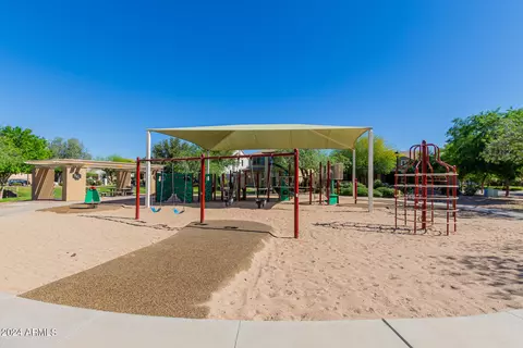 View/Area - 1840 S Sinova Ave, Gilbert, AZ 85295 photo 2 of 2