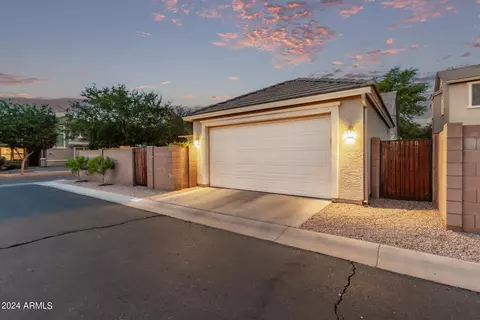 Exterior - 1840 S Sinova Ave, Gilbert, AZ 85295 photo 10 of 27