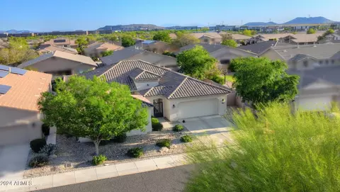 2427 W Maya Way, Phoenix, AZ 85085