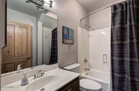 Bath - 2501 Elk Run Ct #21, Payson, AZ 85541 photo 3 of 3