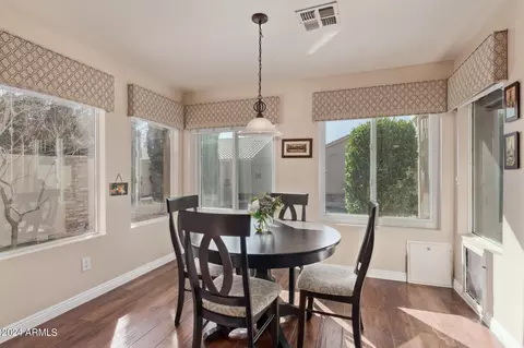 Dining - 345 W Bruce Ave, Gilbert, AZ 85233 photo 3 of 4
