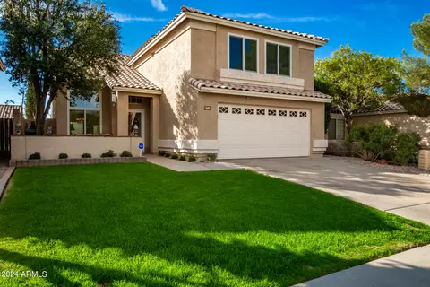 Exterior - 345 W Bruce Ave, Gilbert, AZ 85233 photo 2 of 9