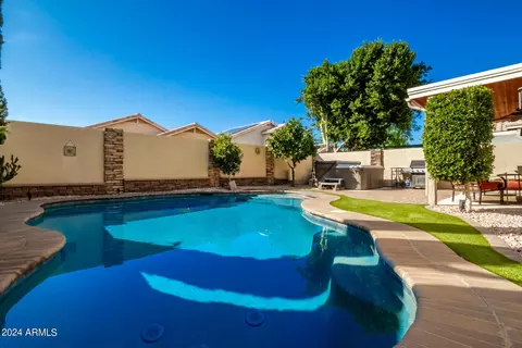 Exterior - 345 W Bruce Ave, Gilbert, AZ 85233 photo 9 of 9