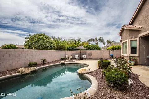 Exterior - 10605 E Kilarea Ave, Mesa, AZ 85209 photo 8 of 10