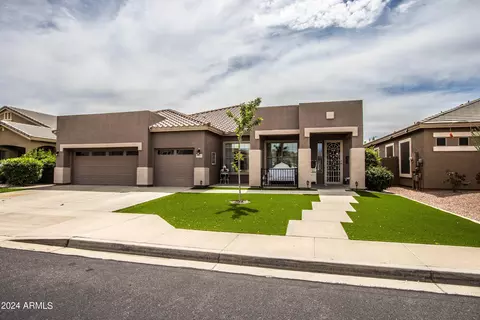 Exterior - 10605 E Kilarea Ave, Mesa, AZ 85209 photo 2 of 10